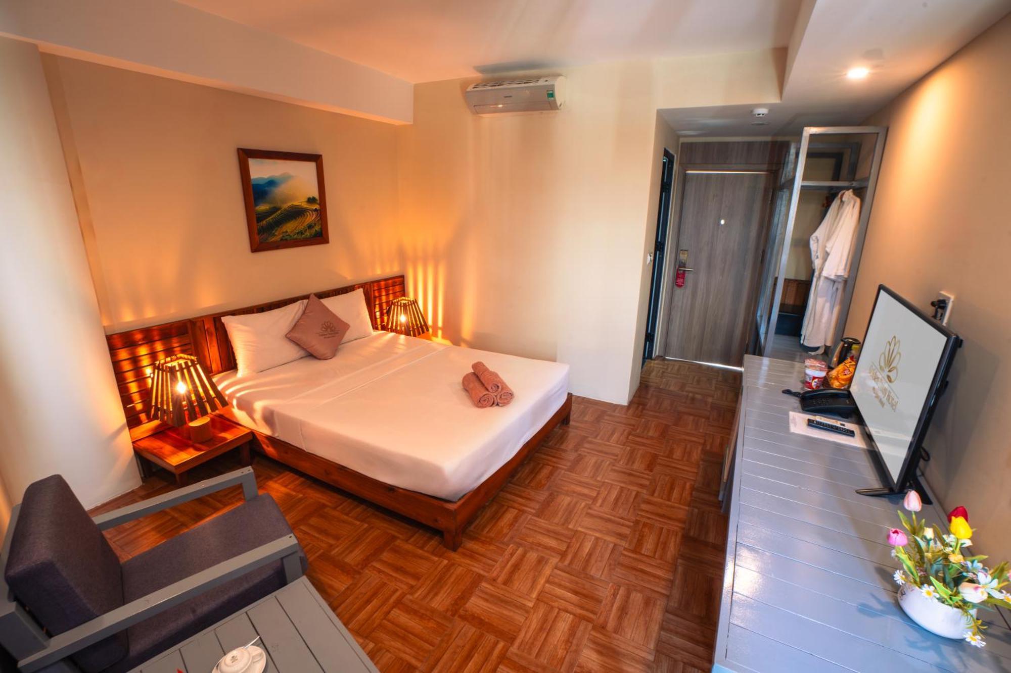 Golden Daisy Hotel Phu Quoc Exterior photo