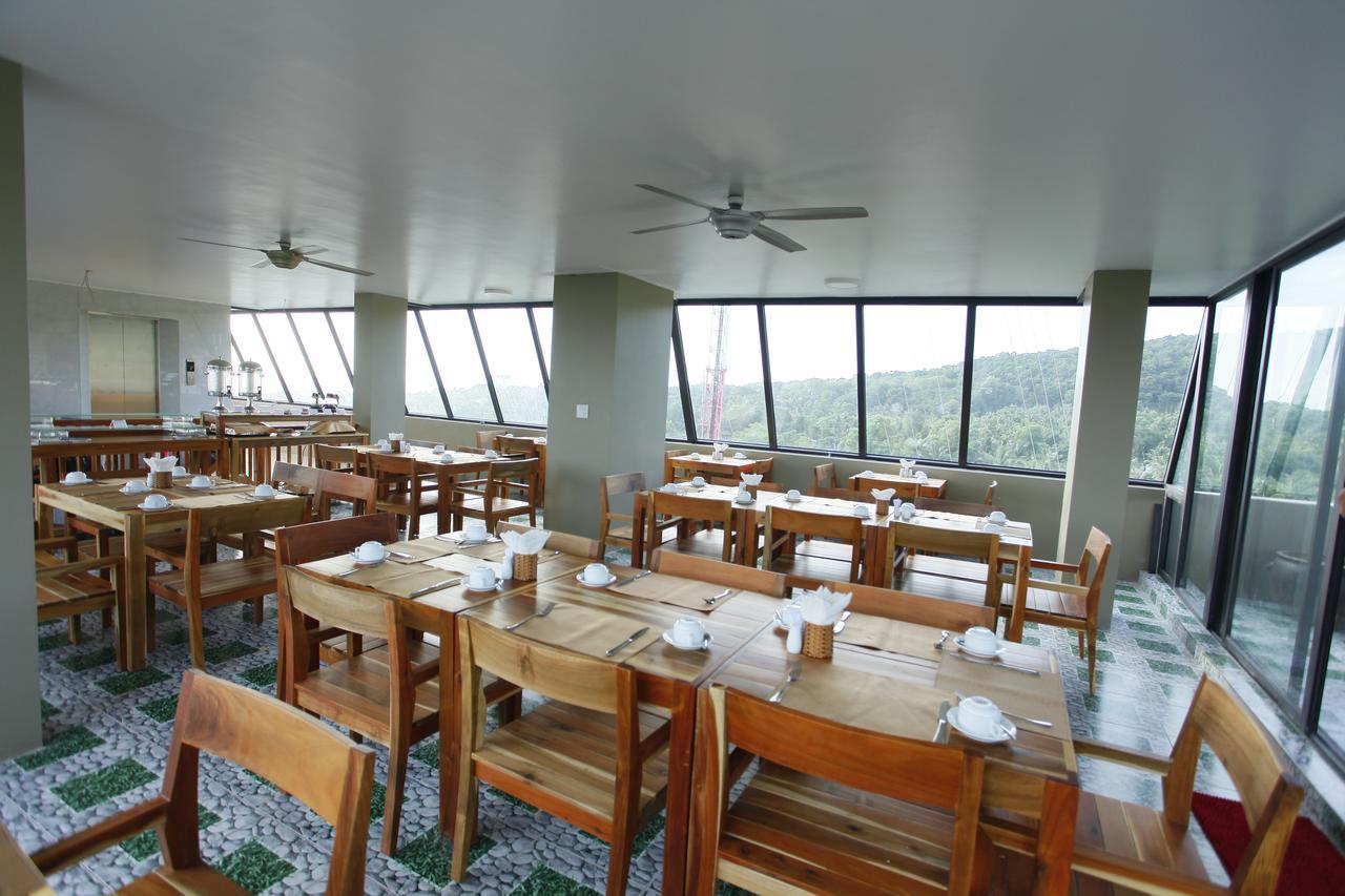 Golden Daisy Hotel Phu Quoc Exterior photo